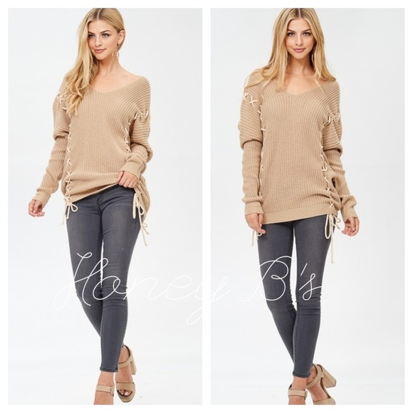 Lace up sweater - Picture 2 of 4